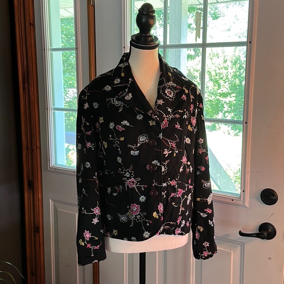 Black Floral Embroidered Blazer Jacket - Picture 1 of 10